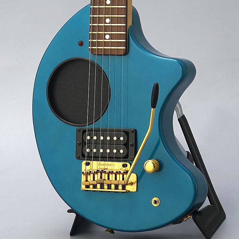 FERNANDES ／ Burny ZO-3 Distortion Mod. (Metallic Blue)の画像